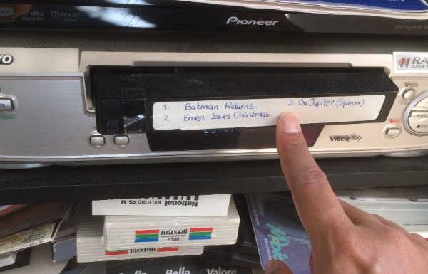 VHS'yi VCR'a takın