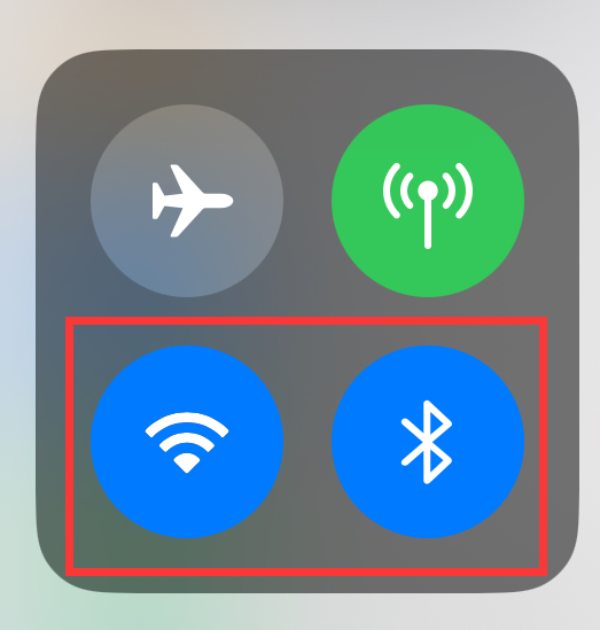 Aktivieren Sie Bluetooth und WLAN, um das AirDrop-Problem „No People Found“ zu beheben